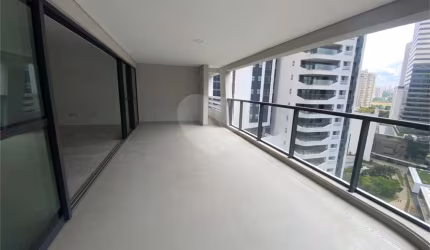 Apartamento novo, recém-entregue, com 134 m2, a venda na Chácara Santo Antonio