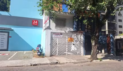 Imóvel comercial com 400m² em Moema ideal para Logística e Armazenamento. Único na Região!!