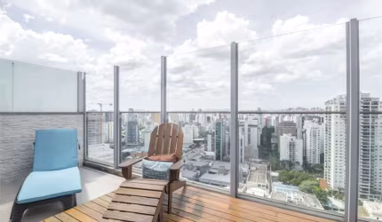 Cobertura Vila Nova Conceição - 2 suites, 2 vagas, terraço com jacuzzi- impecável