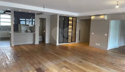Apartamento venda Higienópolis, 3 dormitórios, suíte, 2 vagas, Sacada, lavabo, escritório.