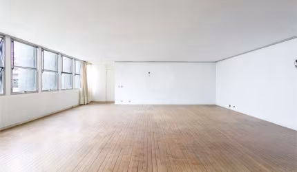 Amplo apartamento em excelente localização, no coração dos Jardins
