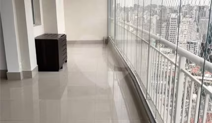 Pinheiros- Apartamento com 70m-2 dormitórios- Vaga de garagem!