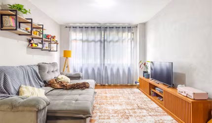 APARTAMENTO COM 2 DORMITORIOS , SENDO 1 SUITE EM PINHEIROS