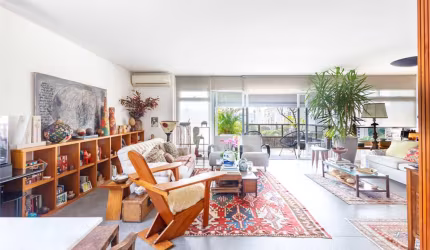 Apartamento venda Jardim Europa, 2 suítes, 3 salas, 2 vagas. Em frente ao Clube Pinheiros