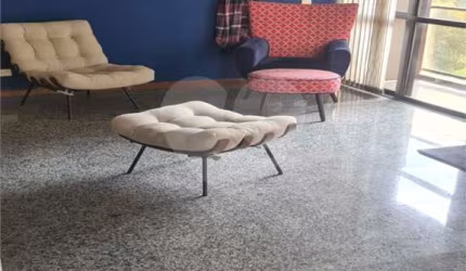 Duplex na Alexandre de Gusmão