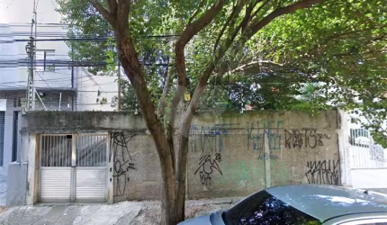 Casa antiga e terreno no Brooklin com 500 metros quadrados ao lado da Berrini,