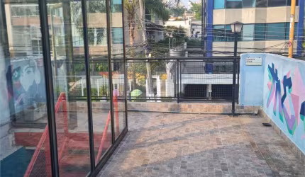 VILA MADALENA - LOJA/BAR MONTADO - 230 m²