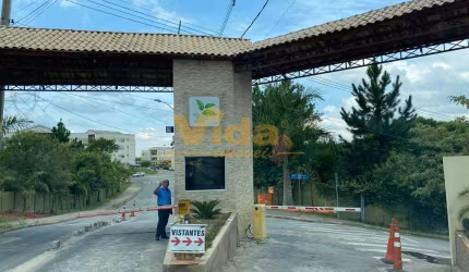 Casa de Condominio em Jardim Ísis - Cotia, SP