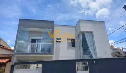 Sobrado em Km 18 - Osasco, SP