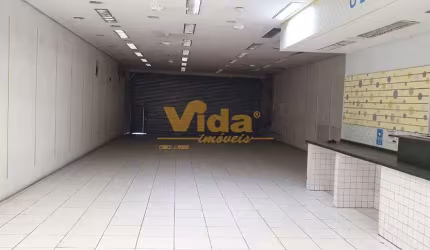 Prédio em Centro - Carapicuíba, SP