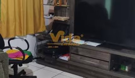 Casa á Venda  em Vila Silviânia  -  Carapicuíba