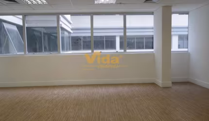 Sala em Vila Andrade  -  São Paulo
