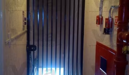 Sala para Locação em Vila Yolanda  -  Osasco