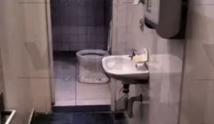 Loja/Salão para locação em Vila Santa Lúcia  -  Carapicuíba