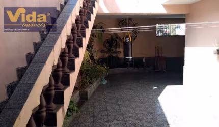 Casa Comercial em Km 18 - Osasco, SP