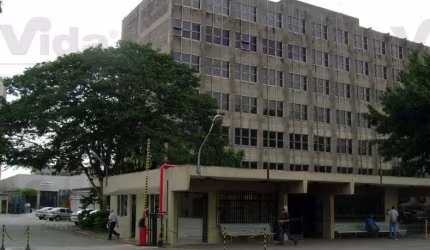 Prédio Inteiro em Osasco