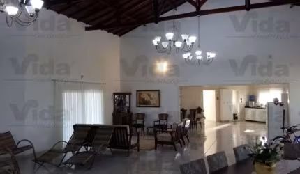 Casa de Condomínio em Cesário Lange