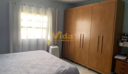 Casa em Km 18  -  Osasco