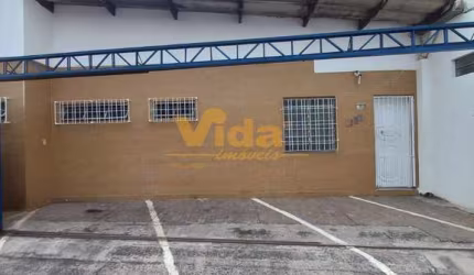 Casa Comercial em Km 18 - Osasco, SP