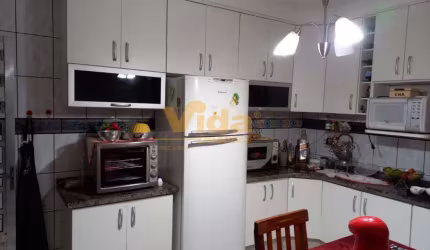 Oportunidade! Sobrado a venda em Jaguaribe  -  Osasco