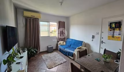 Apartamento reformado - 58m² - 2 dormitórios
