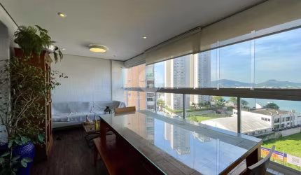 Apartamento com 3 dormitórios à venda, 132 m² por R$ 1.670.000,00 - Ponta da Praia - Santos/SP