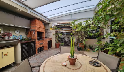 Sobrado com 3 dormitórios à venda, 156 m² por R$ 2.420.000,00 - Gonzaga - Santos/SP