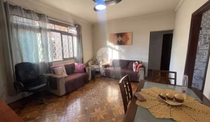 Apartamento à venda, 2 dormitórios, 1 suíte, com dependência completa, no Gonzaga, em Santos/SP