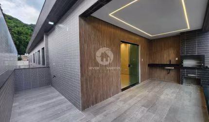 Casa nova com 3 dormitórios no Marapé