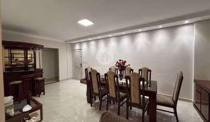 Conforto, espaço e localização privilegiada na Ponta da Praia - Santos/SP