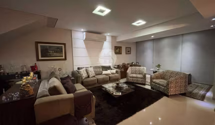Excelente cobertura no coração do Embaré – 274m² de puro conforto e sofisticação!