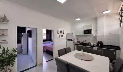 Pé na Areia!Apartamento Funcional e Bem Localizado na Praia do Gonzaga Santos/SP