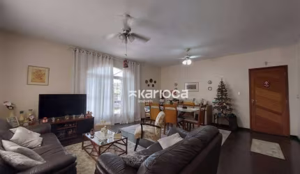 Casa com 3 dormitórios à venda, 323 m² por R$ 870.000 -  Rua Androcles - Curicica - Rio de Janeiro/RJ