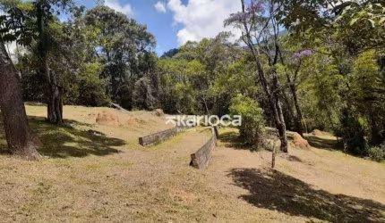 Terreno à venda, 3280 m² por R$ 300.000,00 - Centro - Resende/RJ