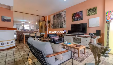 Lindo 3 quartos em Botafogo