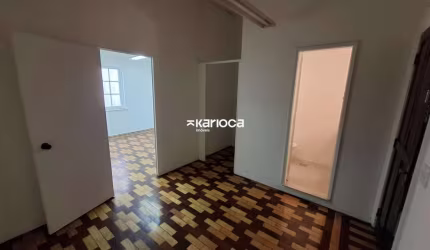 Sala Comercial 31 m² | Excelente Localização ao Lado do Metrô Cinelândia - Centro RJ