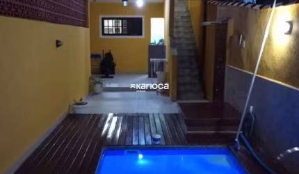 Casa com piscina no Pechincha