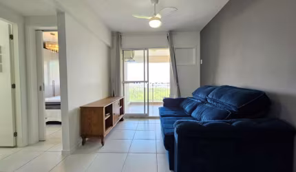 Excelente apartamento de 58m², dois quartos, 1 vaga de garagem, andar alto, sol da manhã e de fundos.
