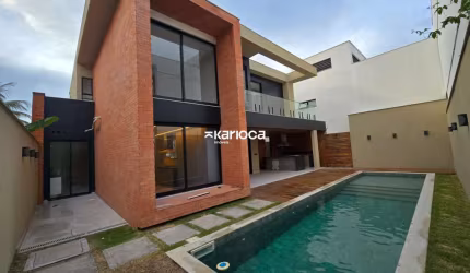 Casa de Luxo com 5 Suítes no Condomínio Barra de Itaúna