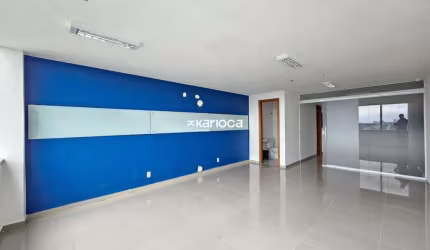 Sala para alugar com 48m², 2 banheiro, 1 vaga de garagem.