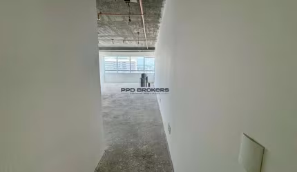 Sala comercial no condomínio Escritórios Rio Negro - Próximo do Iguatemi
