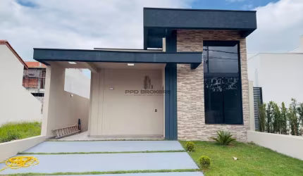 Casa em condomínio no Lago dos Pássaros - Cotia