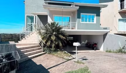 Excelente casa para venda no condomínio Nova Paulista