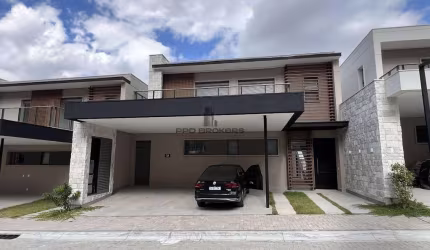Casa no condomínio Singular Tamboré