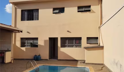 Casa com 2 quartos à venda em Parque Residencial Mayard - SP