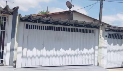 Casa com 3 quartos à venda em Parque Industrial - SP