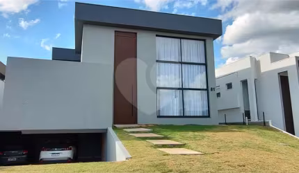 Condomínio com 4 quartos à venda em Residencial Parque Campos De Santo Antônio Ii - SP