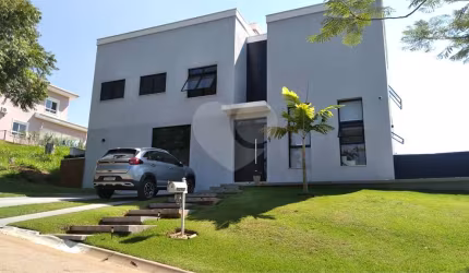 Condomínio com 4 quartos à venda em Residencial Parque Campos De Santo Antônio Ii - SP