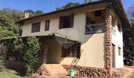 Sítio com 6 quartos à venda em Sítio Santa Terezinha - SP
