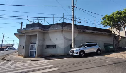 Salão Comercial à venda em Vila Flora - SP